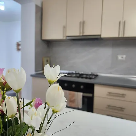 Eden Apartment
