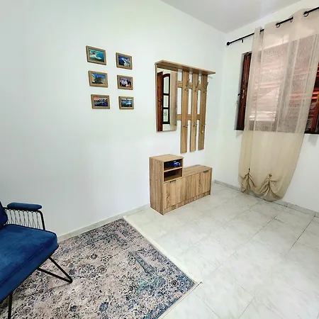 Apartment Eden
