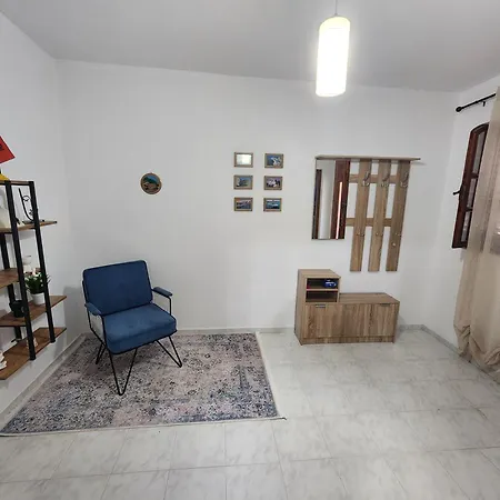Eden Apartment Durres